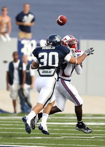 米兰体育app下载-五大联赛是否在中场搭配中加入更多防守倾向球员,五大联赛最强中场 第3张